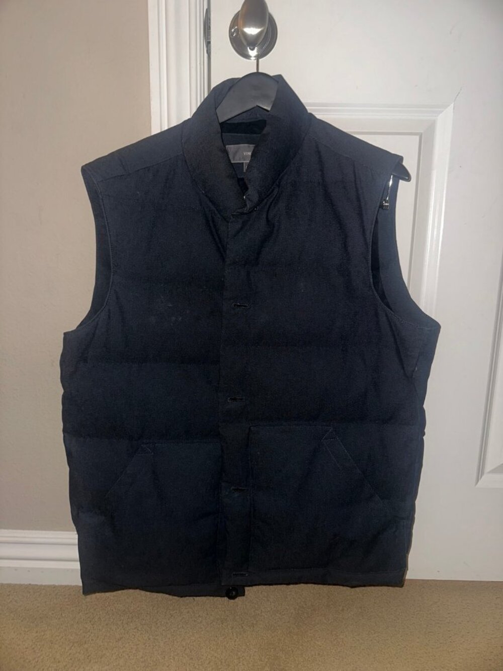 Vince Men's Black Puffer Vest — L